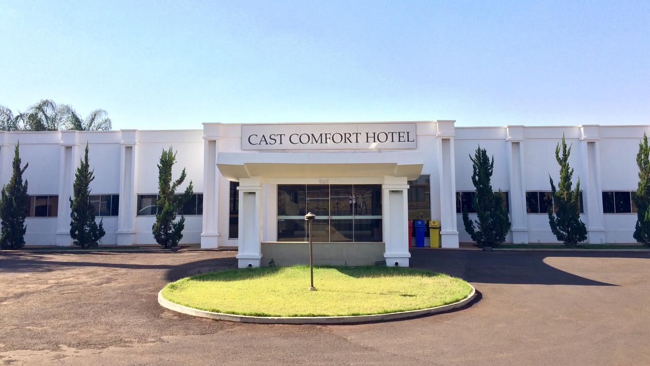 Cast Comfort Hotel Paranaíba 外观 照片
