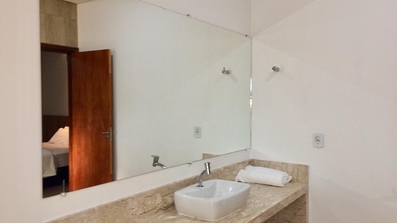 Cast Comfort Hotel Paranaíba 外观 照片