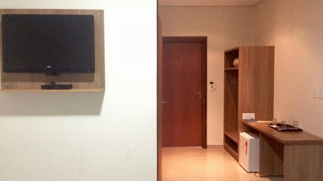 Cast Comfort Hotel Paranaíba 外观 照片