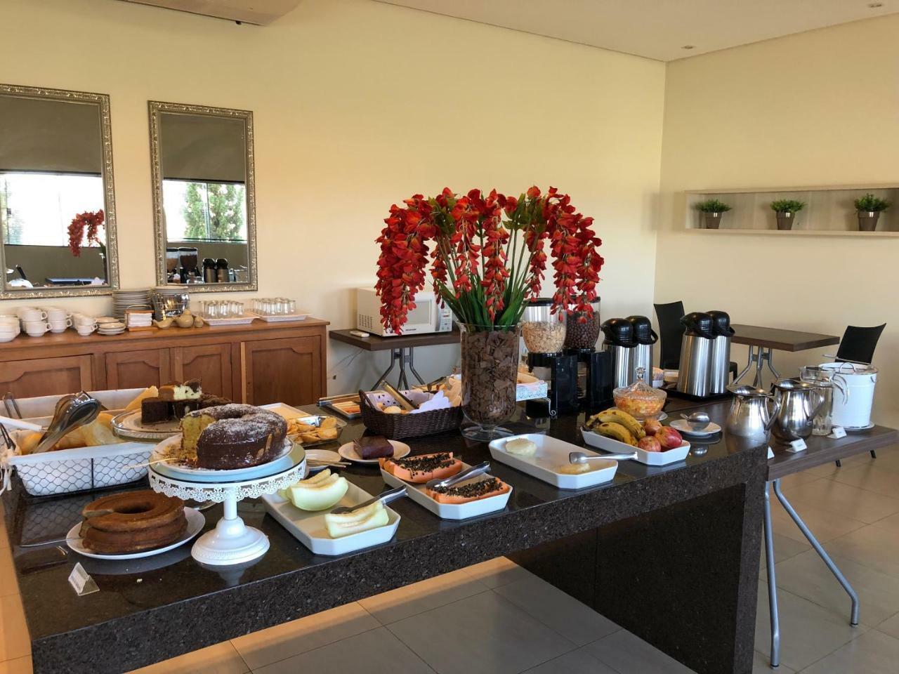 Cast Comfort Hotel Paranaíba 外观 照片